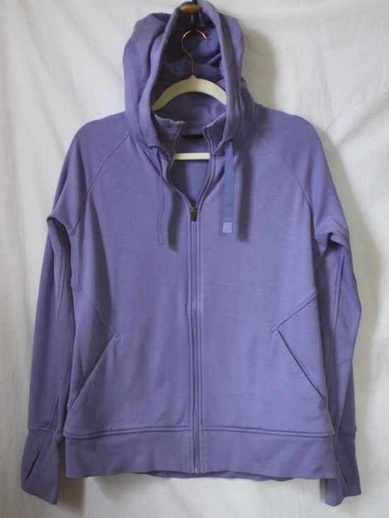 Athleta Triumph Hoodie Lavender Aurora Purple Fitted Size Large - Picture 2 of 8
